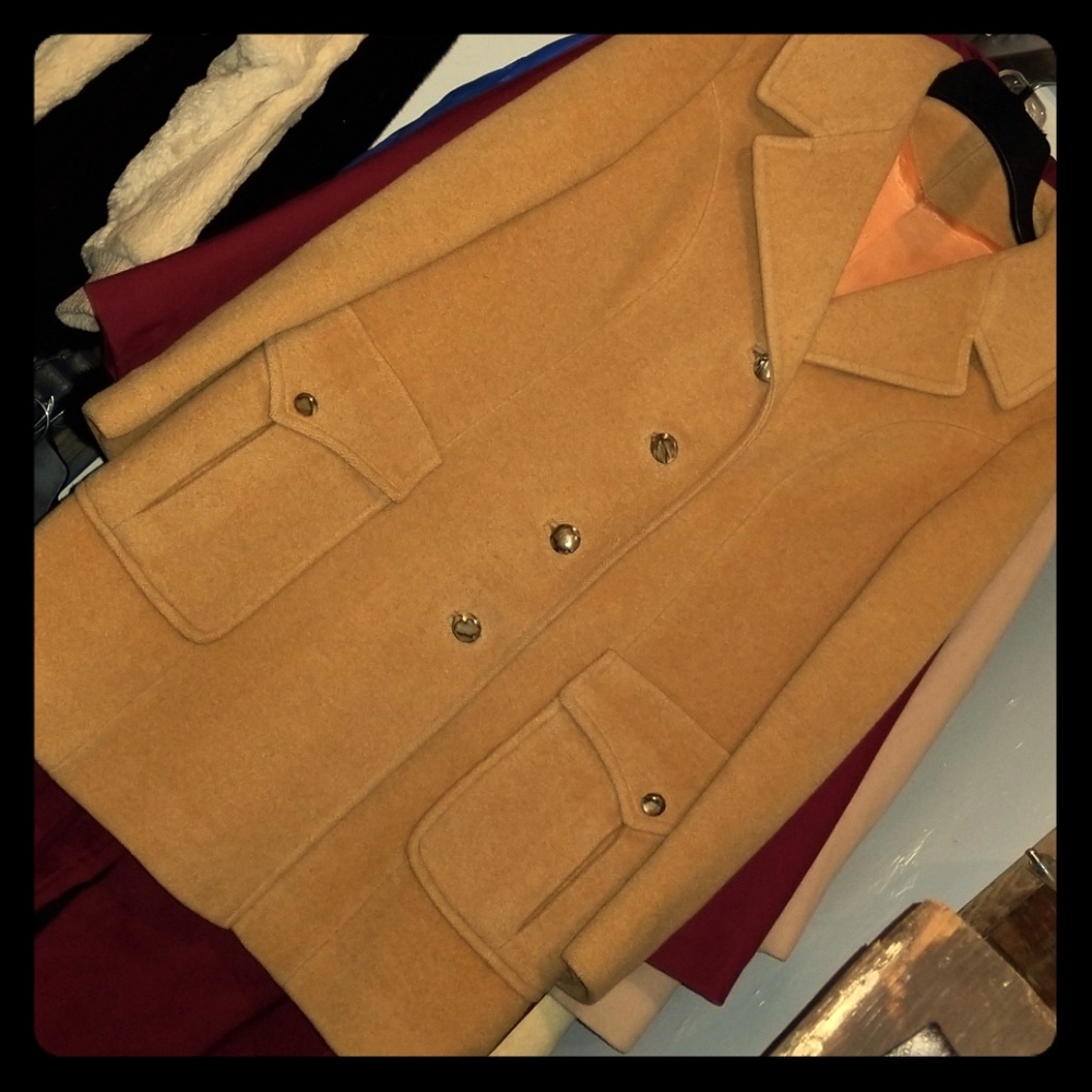 Dumas camel hair coat